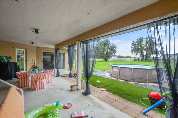 Interior, Pool, Sun Room