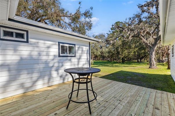 Backyard, Exterior