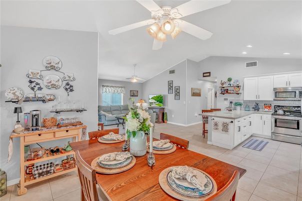 Dining room, Interior, Kitchen, Recessed Lighting, Stainless Steel Appliances