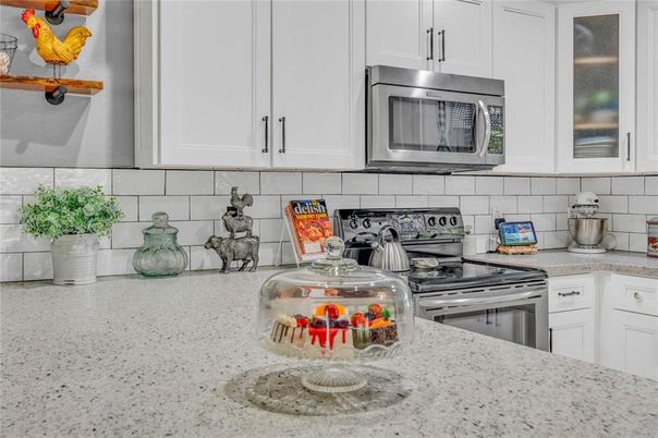 Interior, Kitchen, Stainless Steel Appliances