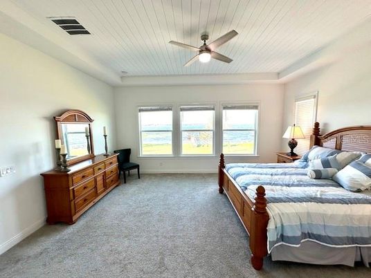 Bedroom, Interior, Water