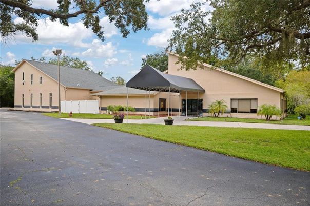 Attached, Backyard, Exterior, Facade, Ranch