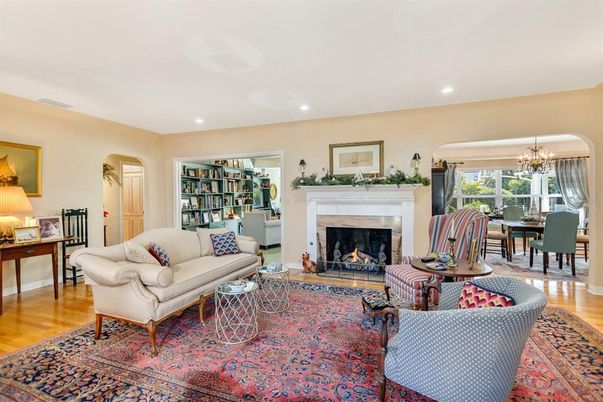 Chandelier, Dining room, Fireplace, Interior, Living room, Recessed Lighting, Wood Texture Flooring