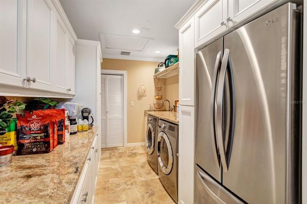 Interior, Recessed Lighting, Washer