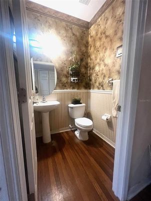 Bathroom, Interior, Wood Texture Flooring