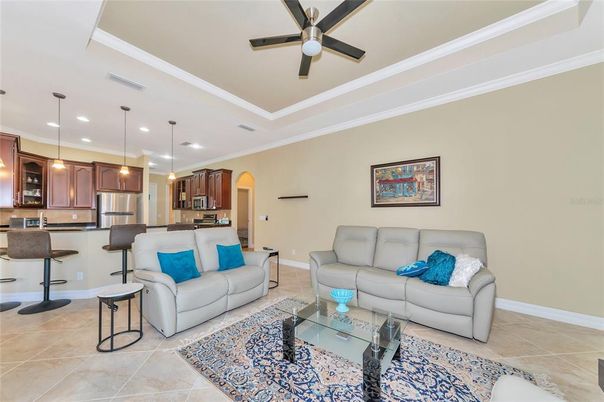 Interior, Kitchen, Living room, Pendant Lights, Recessed Lighting, Stainless Steel Appliances