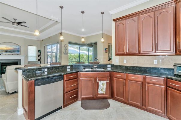 Fireplace, Interior, Kitchen, Pendant Lights