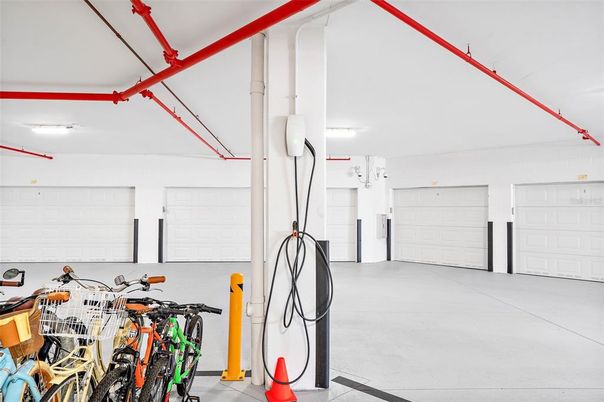 Garage, Interior