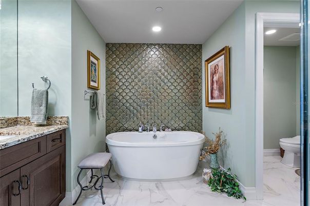 Bathroom, Free Standing Baths, Interior, Marble, Recessed Lighting