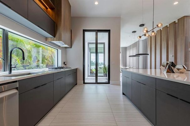 Interior, Kitchen, Pendant Lights, Recessed Lighting, Stainless Steel Appliances
