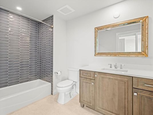 Bathroom, Interior, Recessed Lighting
