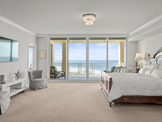 Bedroom, Interior, Water
