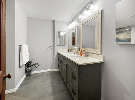 Bathroom, Dual Sink Vanities, Interior