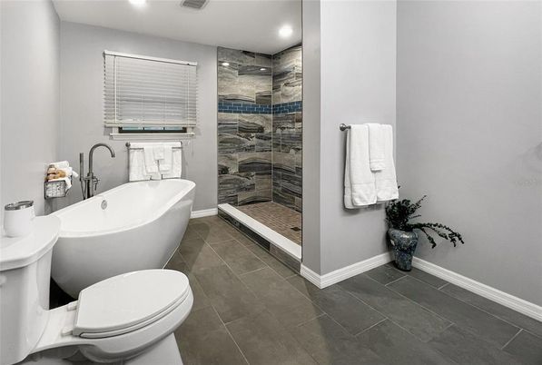 Bathroom, Free Standing Baths, Glass Shower, Interior, Recessed Lighting