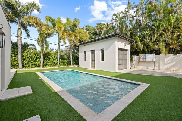 Backyard, Exterior, Pool
