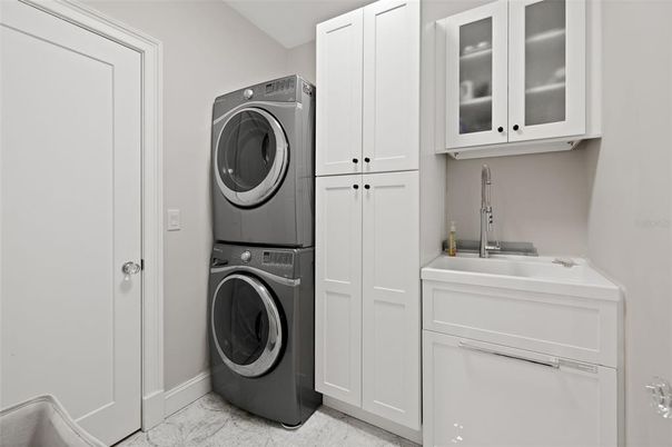Interior, Utility Closets, Washer