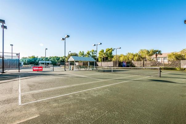 Exterior, Tennis Courts