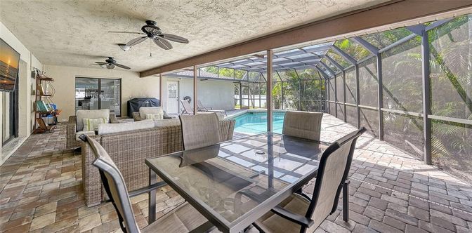 Dining room, Glass Ceilings, Interior, Pool, Sun Room