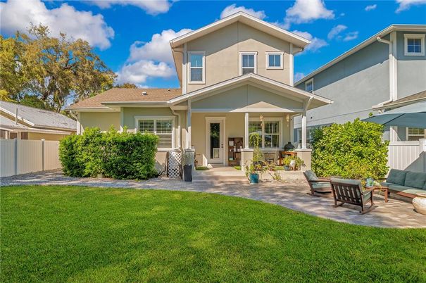 Backyard, Exterior, Facade, American Craftsman