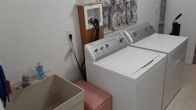 Interior, Washer