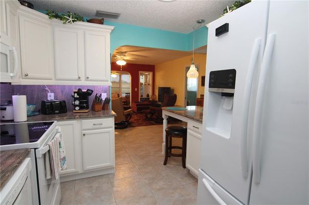 Dining room, Interior, Kitchen, Pendant Lights