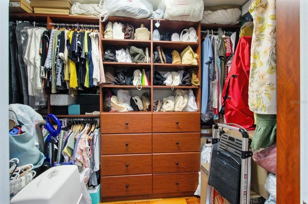 Interior, Walk-in Closets, Wood Texture Flooring