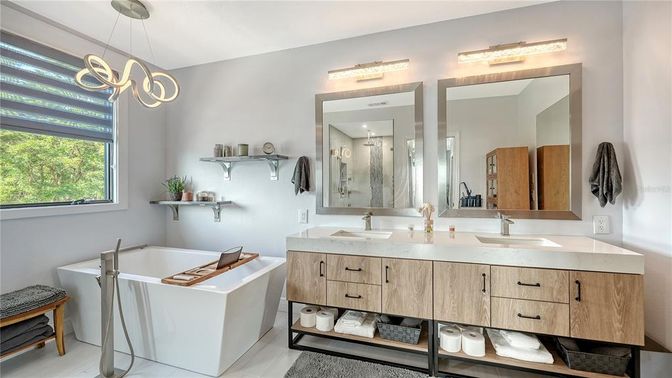 Bathroom, Dual Sink Vanities, Free Standing Baths, Interior, Pendant Lights