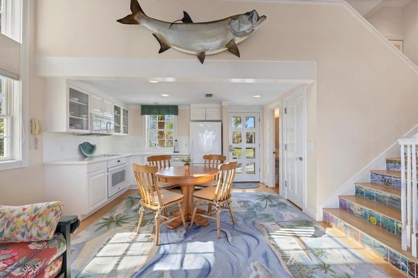 Dining room, Interior, Kitchen, Recessed Lighting