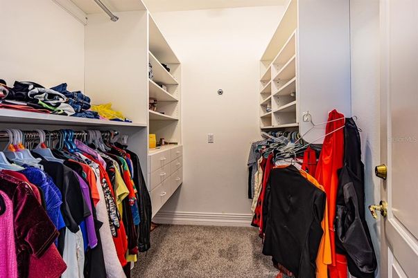 Interior, Walk-in Closets