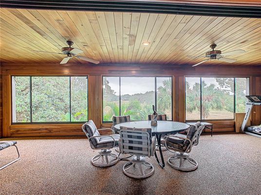 Home Office, Interior, Recessed Lighting, Wooden Ceilings
