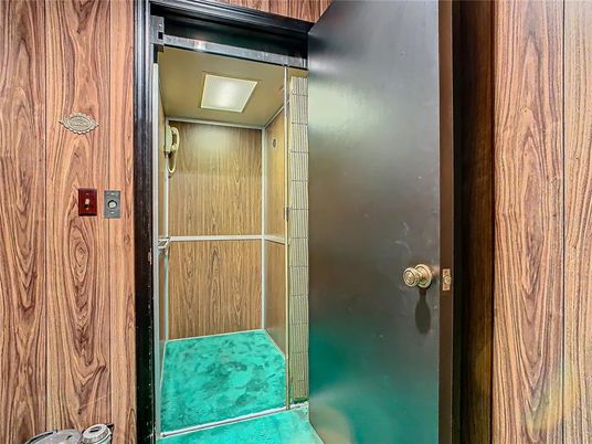 Elevator, Interior