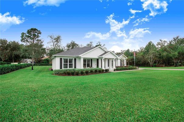 Backyard, Exterior, Facade, Farmhouse