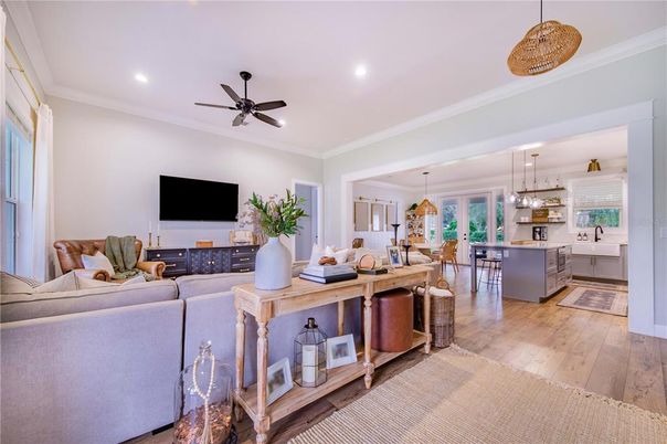 Interior, Kitchen, Living room, Pendant Lights, Recessed Lighting, Wood Texture Flooring
