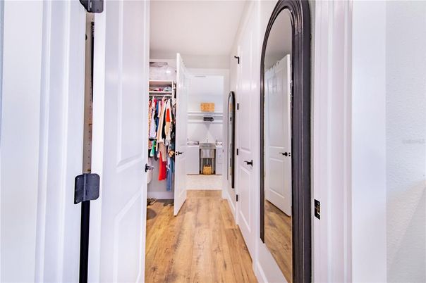 Interior, Walk-in Closets, Wood Texture Flooring