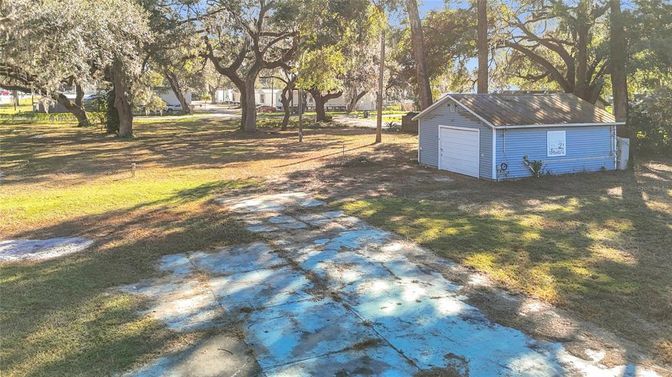 Backyard, Detached Garage, Exterior