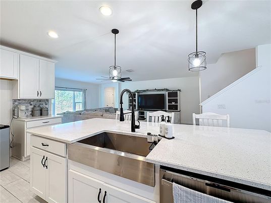 Interior, Kitchen, Pendant Lights, Recessed Lighting