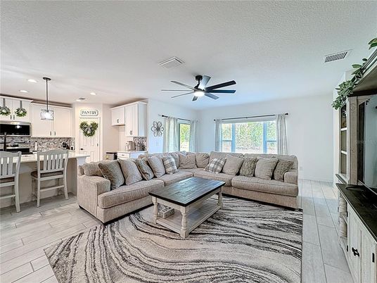 Dining room, Interior, Kitchen, Living room, Pendant Lights, Recessed Lighting, Wood Texture Flooring