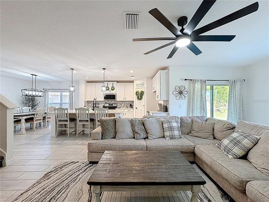 Dining room, Interior, Kitchen, Living room, Pendant Lights, Recessed Lighting, Stainless Steel Appliances