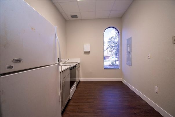 Interior, Kitchen, Recessed Lighting, Wood Texture Flooring