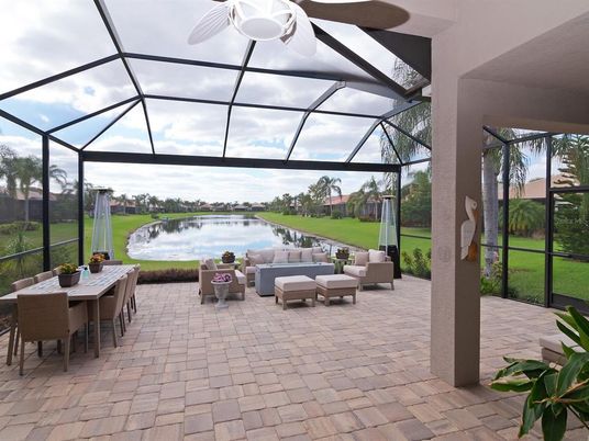 Glass Ceilings, Interior, Sun Room, Water