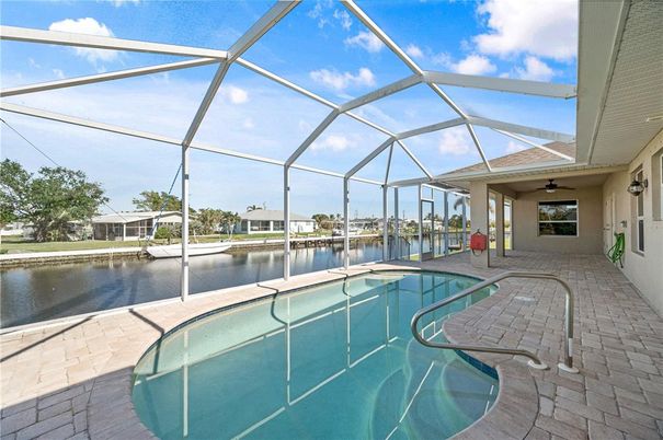 Glass Ceilings, Interior, Pool, Sun Room, Water