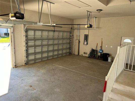 Garage, Interior