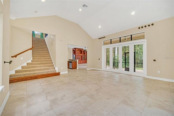 Empty room, Interior, Recessed Lighting