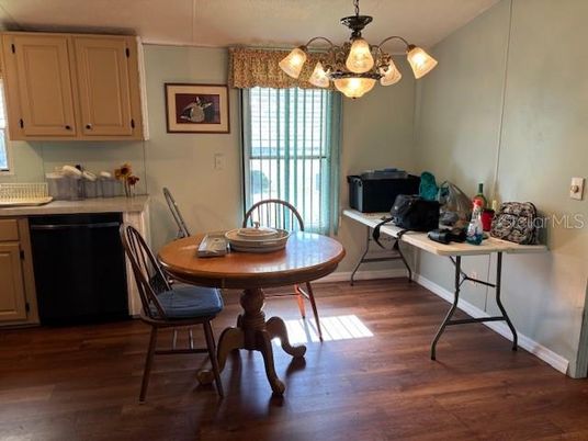 Chandelier, Dining room, Interior, Kitchen, Wood Texture Flooring