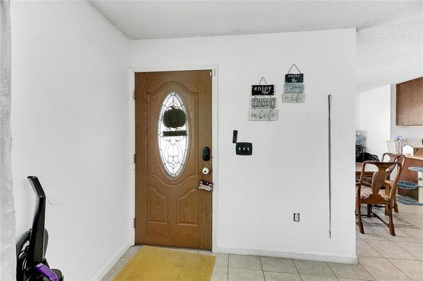 Dining room, Interior