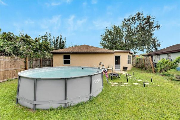 Backyard, Exterior, Pool