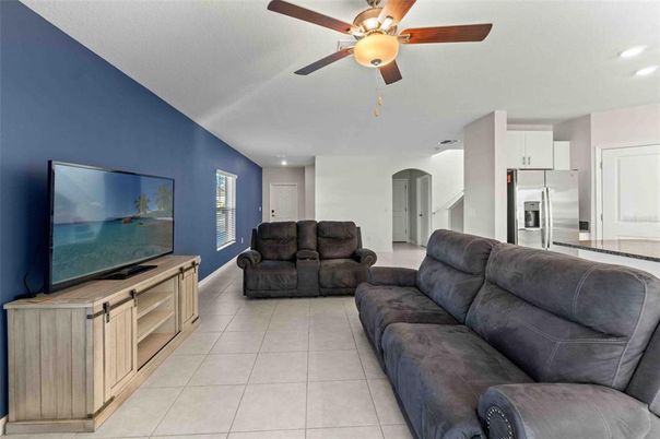 Interior, Kitchen, Living room, Recessed Lighting, Stainless Steel Appliances