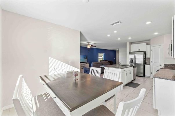 Dining room, Interior, Kitchen, Recessed Lighting, Stainless Steel Appliances