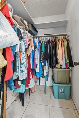 Interior, Walk-in Closets