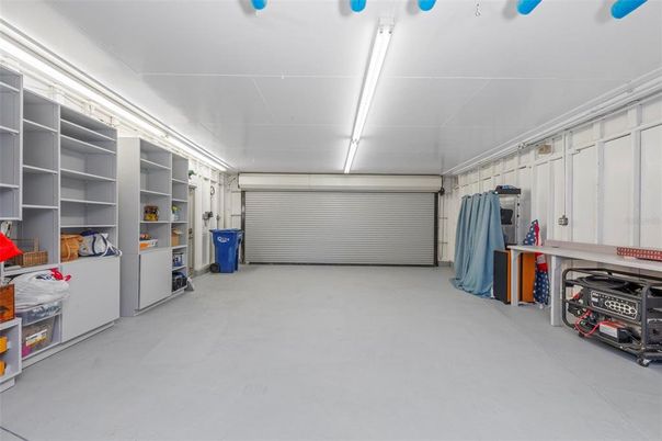 Garage, Interior